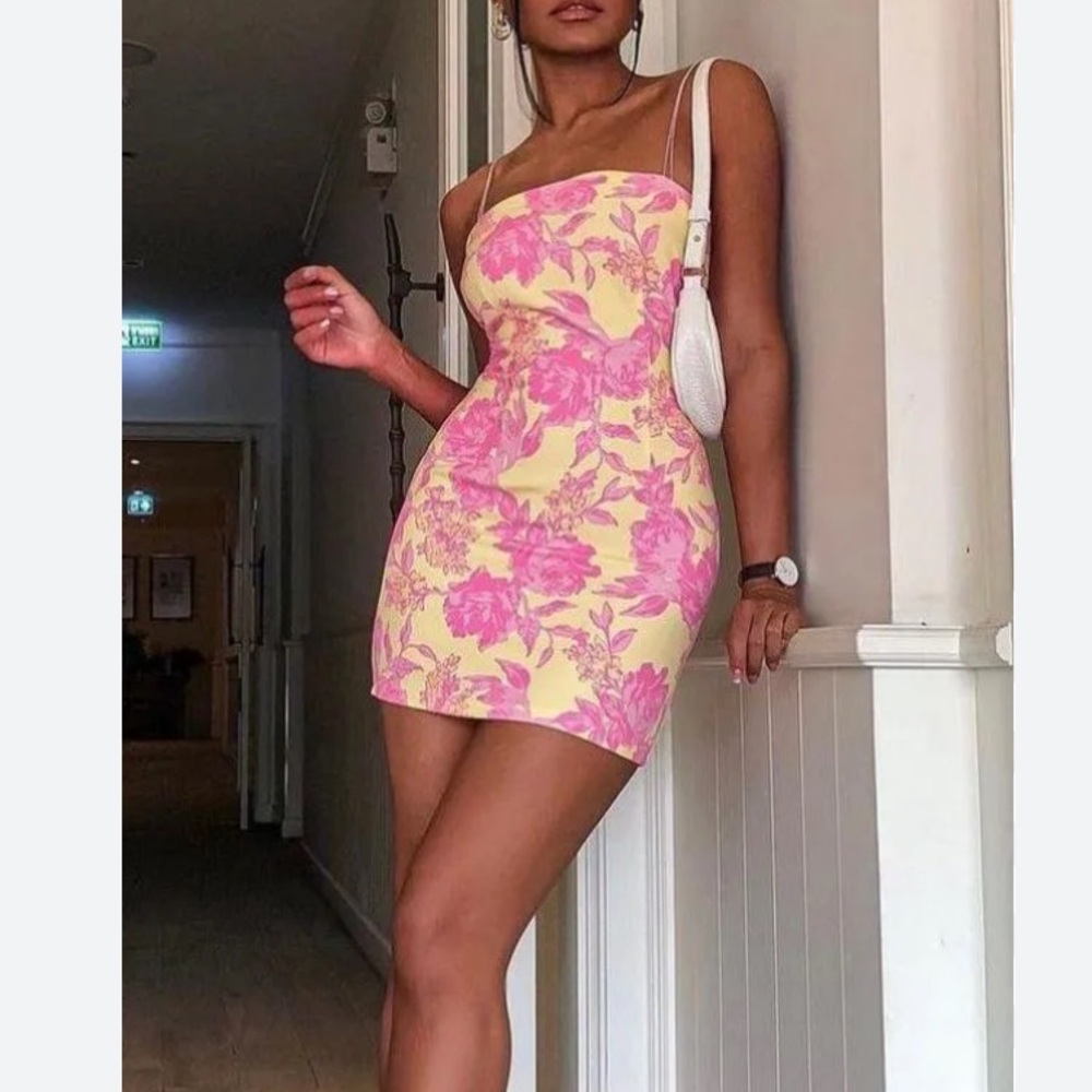 White Fox Boutique Pink Floral Mini Dress